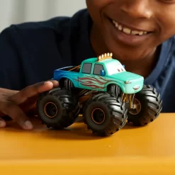 Ivy Die-Cast, Disney Pixar Cars On The Road -Magic Mode Shop 461023737449 2